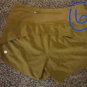 LULULEMON Speed Up 4" Long Updated Fit shorts, WOMEN size 6 & LIKE NEW